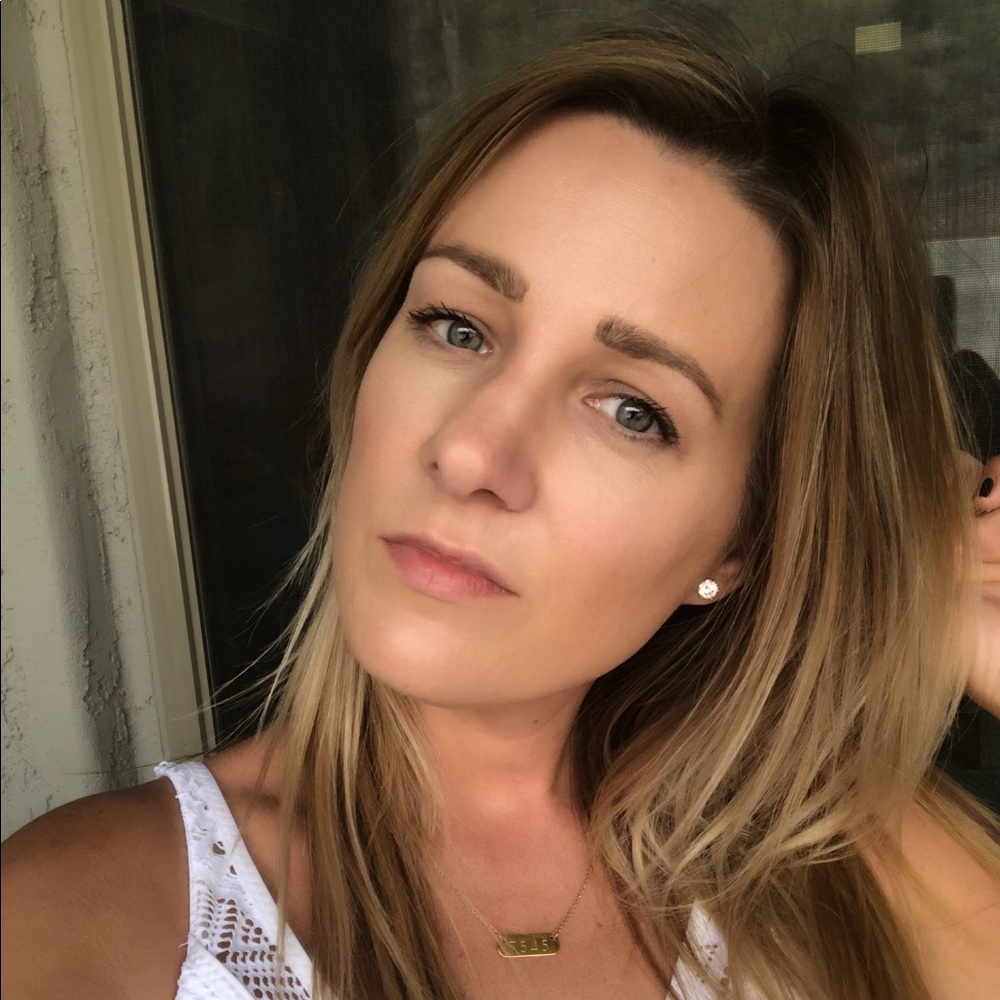 Meet your Posher, Jennifer